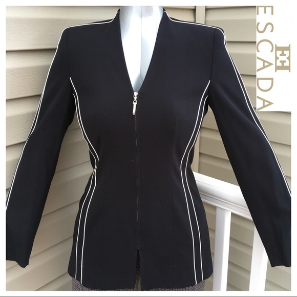 ESCADA 💯Authentic Classic Jacket in Navy Blue - Picture 1 of 8
